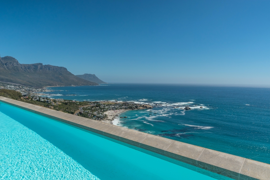 5 Bedroom Property for Sale in Clifton Western Cape